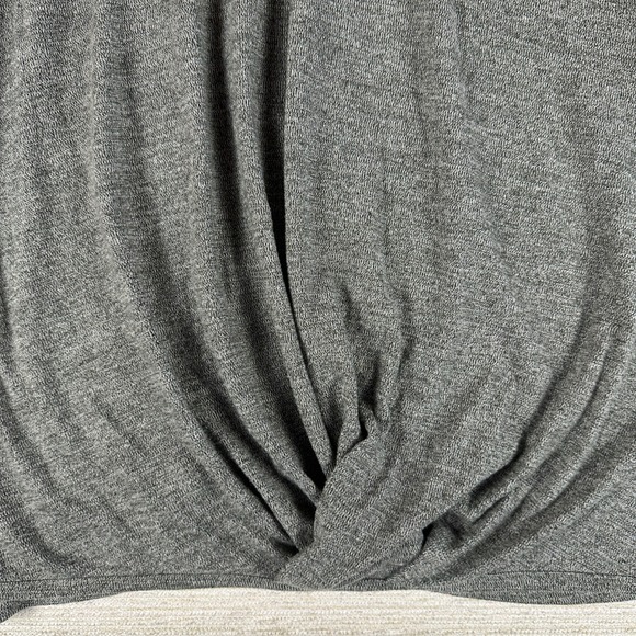 Lee Womens 2X Gray Long Sleeve Top With Twist Front Minimalist Normcore Everyday - Picture 4 of 9